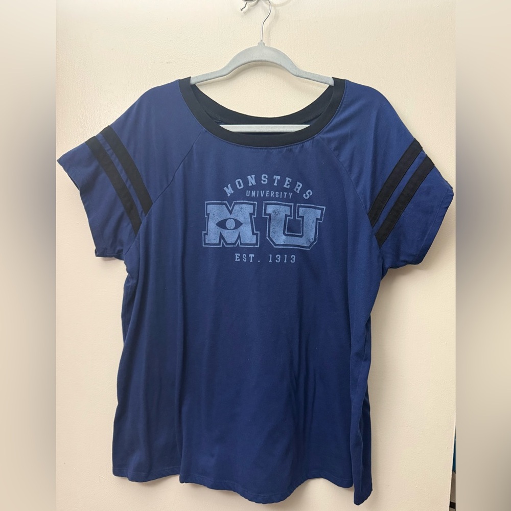 torrid Pixar Monsters University sporty T-Shirt